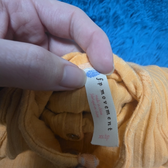 Free People Blissed Out Ribbed Henley Oversized Size XS - Picture 9 of 11